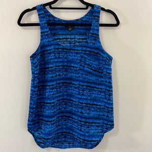 AQUA by Bloomingdale's Blue & Black Top